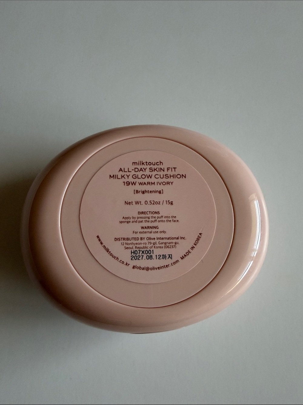 Milktouch All-Day Skin Fit Milky Glow Cushion - Warm Ivory (19W) swatched once
